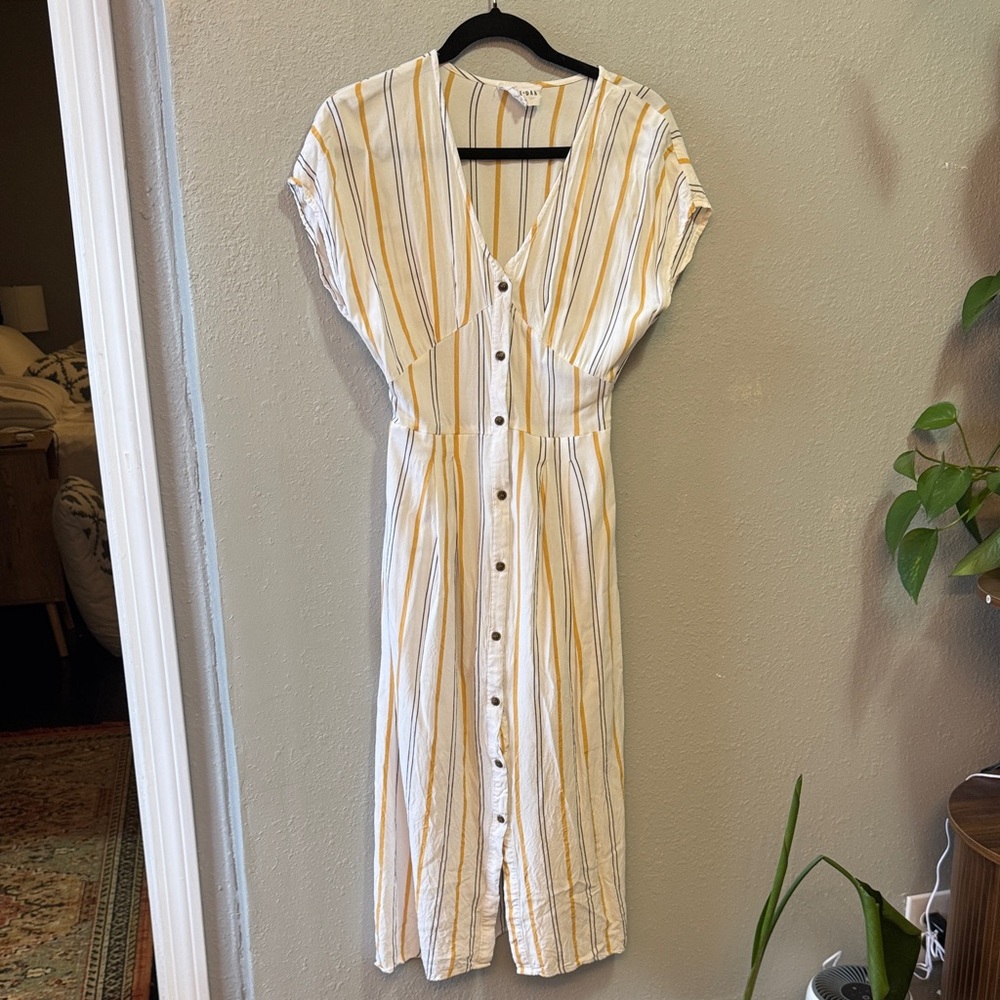 Olive & Oak Yellow and White Striped Midi Dress